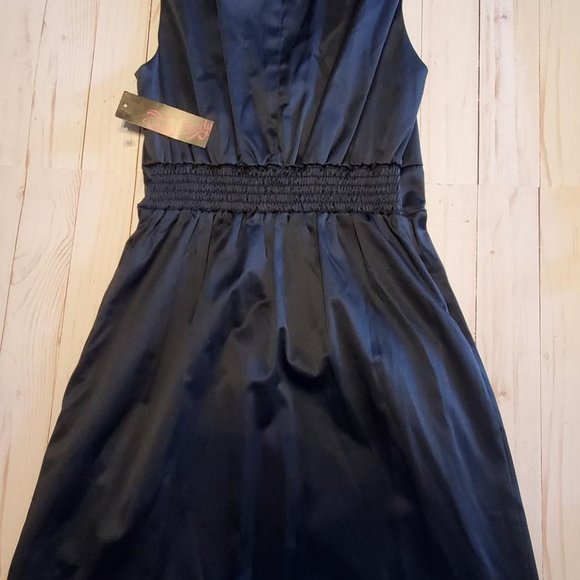 Rock Steady Pin-Up Dress Royal w/Red Buttons Size Medium - Picture 5 of 6